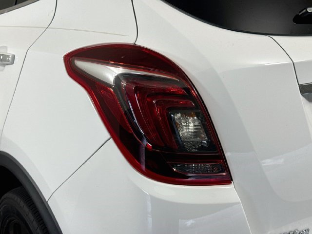 Used 2020 Buick Encore Preferred FWD image 33