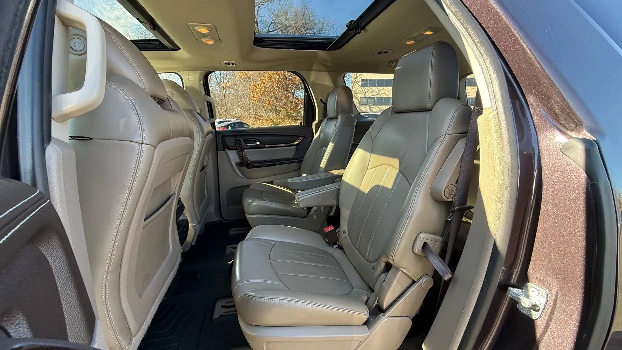 Used 2015 GMC Acadia Denali image 24