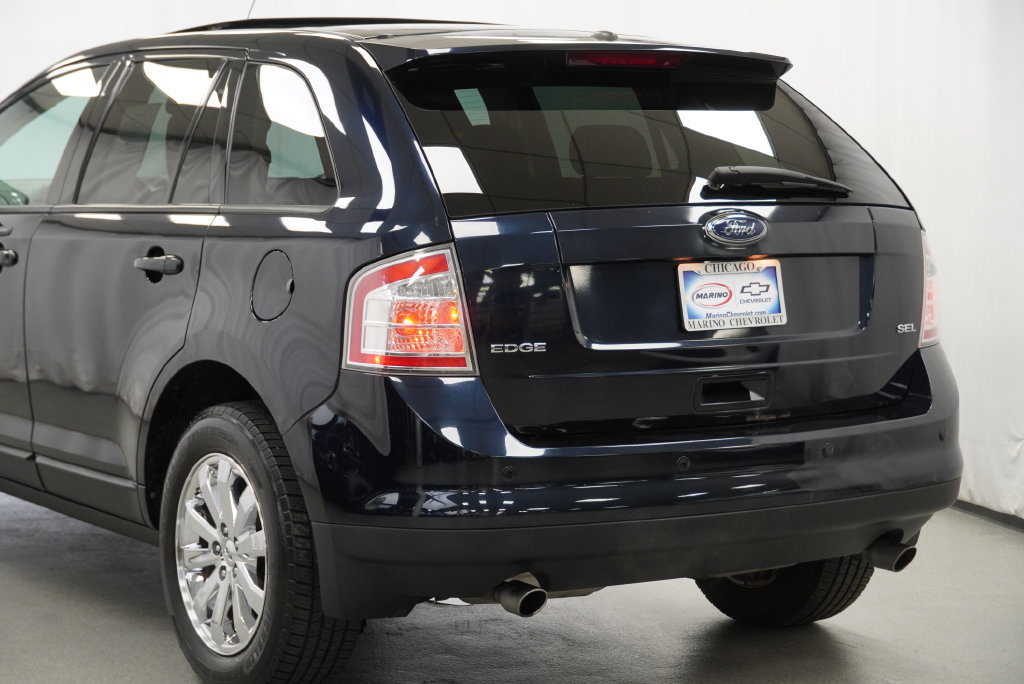 Used 2010 Ford Edge SEL FWD image 16