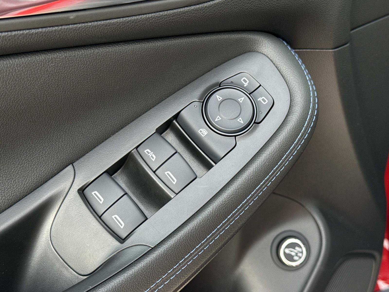 Used 2026 Buick Encore GX Sport Touring w/ Black Roof Package image 16