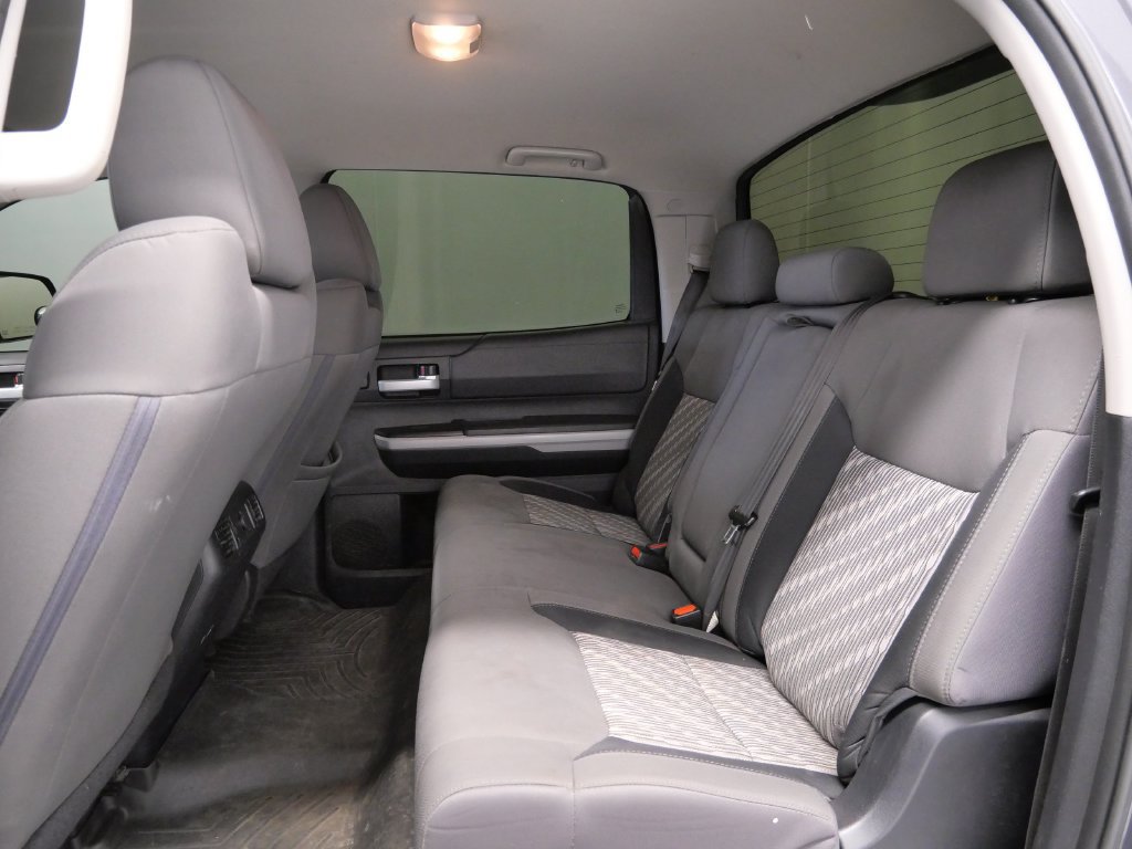 Used 2019 Toyota Tundra SR5 w/ SR5 Upgrade Package AWD/4WD image 11