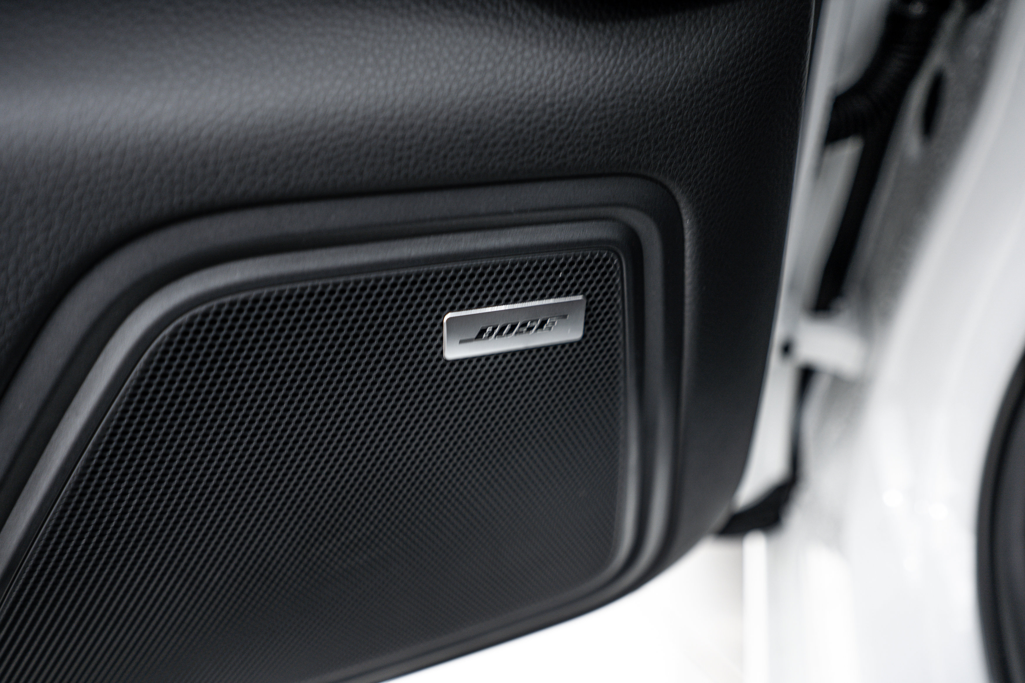 New 2026 Porsche Macan S image 18