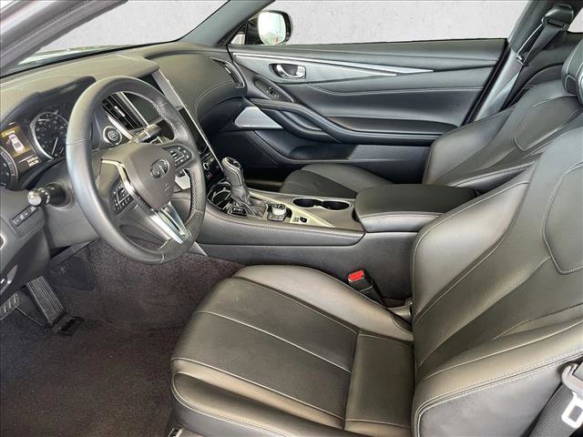 Used 2022 INFINITI Q60 3.0t Luxe w/ Cargo Package RWD image 10