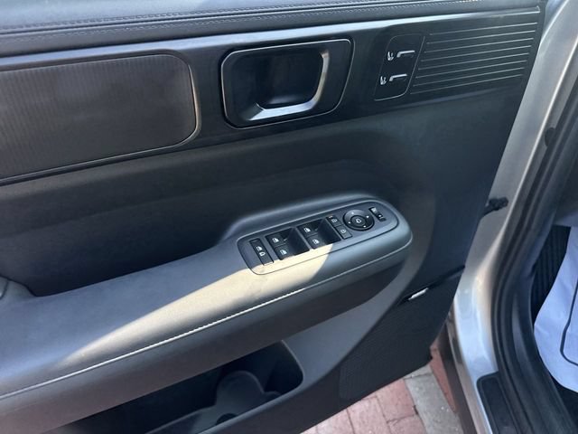 Used 2024 Hyundai Santa Fe Calligraphy FWD image 13