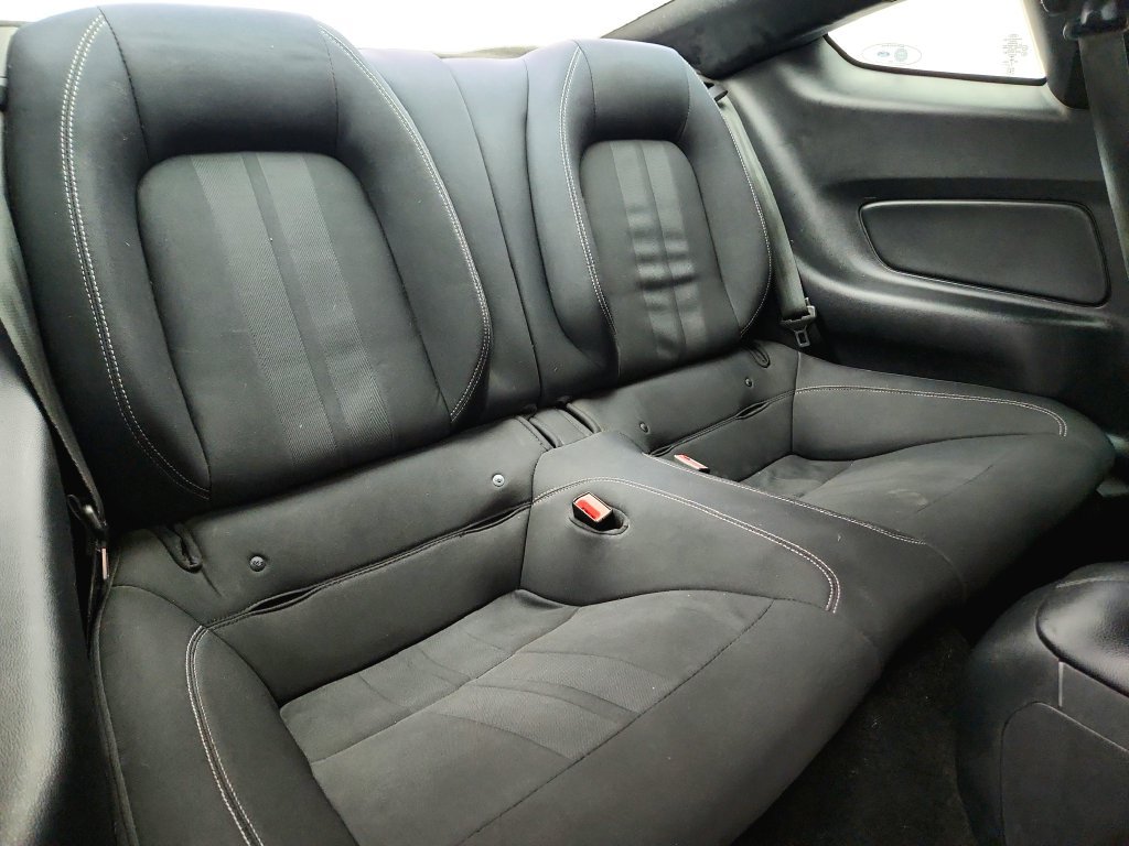 Used 2019 Ford Mustang Coupe RWD image 27