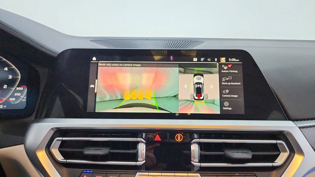 Used 2022 BMW M3 Competition w/ M Carbon Exterior Package image 26