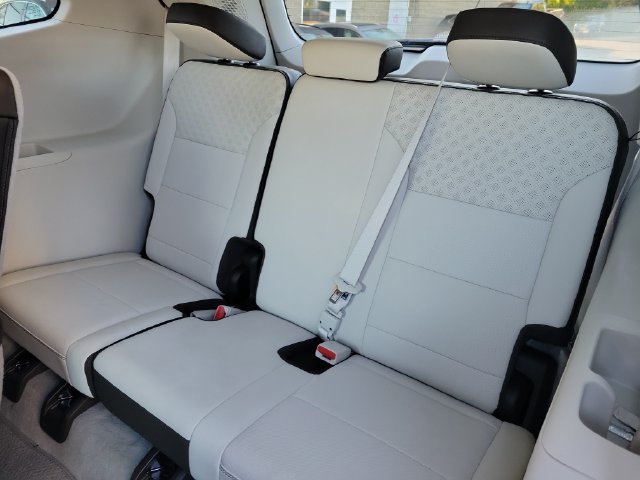 Used 2024 GMC Acadia Denali AWD/4WD image 10