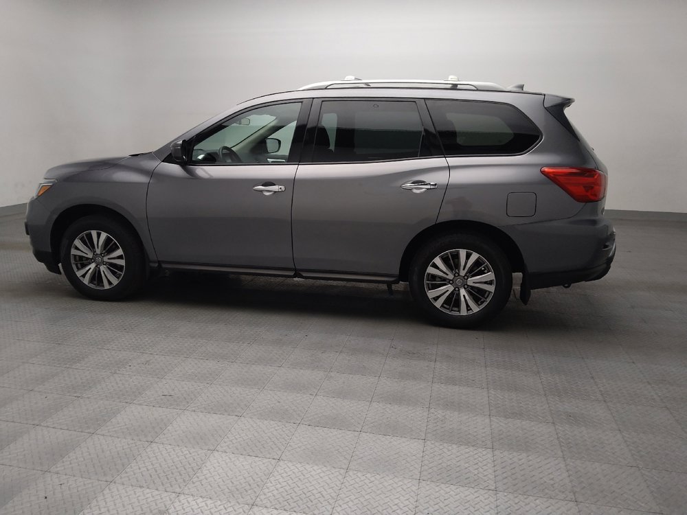 Used 2020 Nissan Pathfinder S image 3