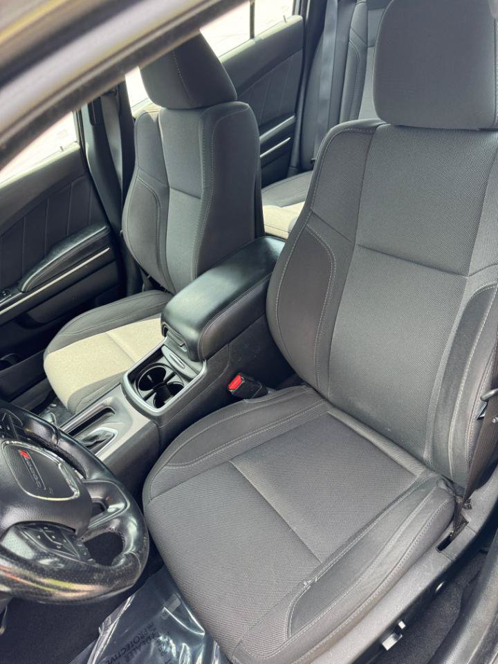 Used 2019 Dodge Charger SXT AWD/4WD image 14