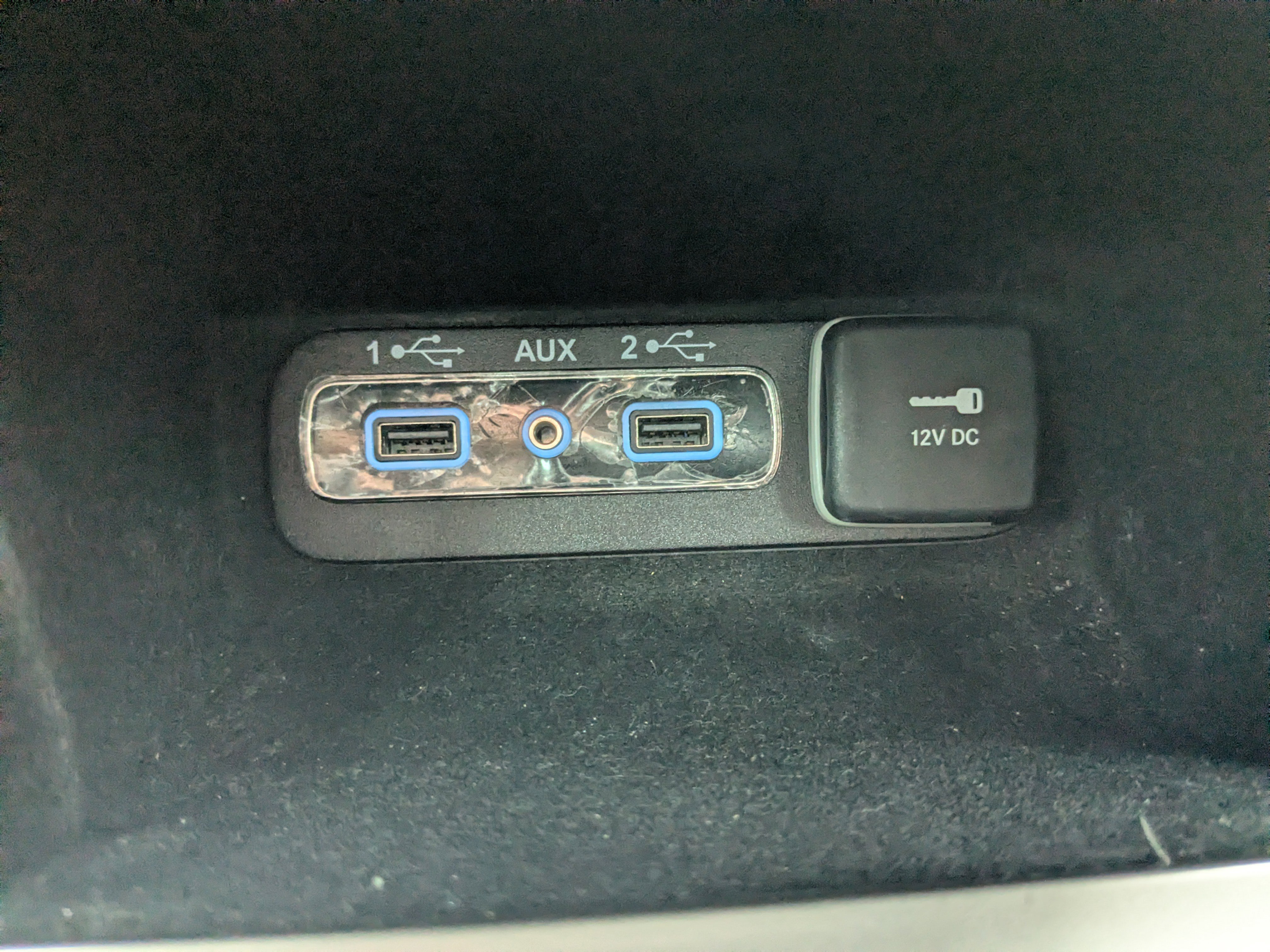 Used 2019 Jeep Grand Cherokee Overland RWD image 25