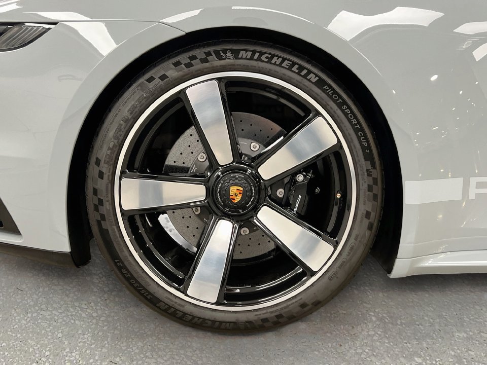 Certified 2023 Porsche 911 Sport Classic RWD image 31
