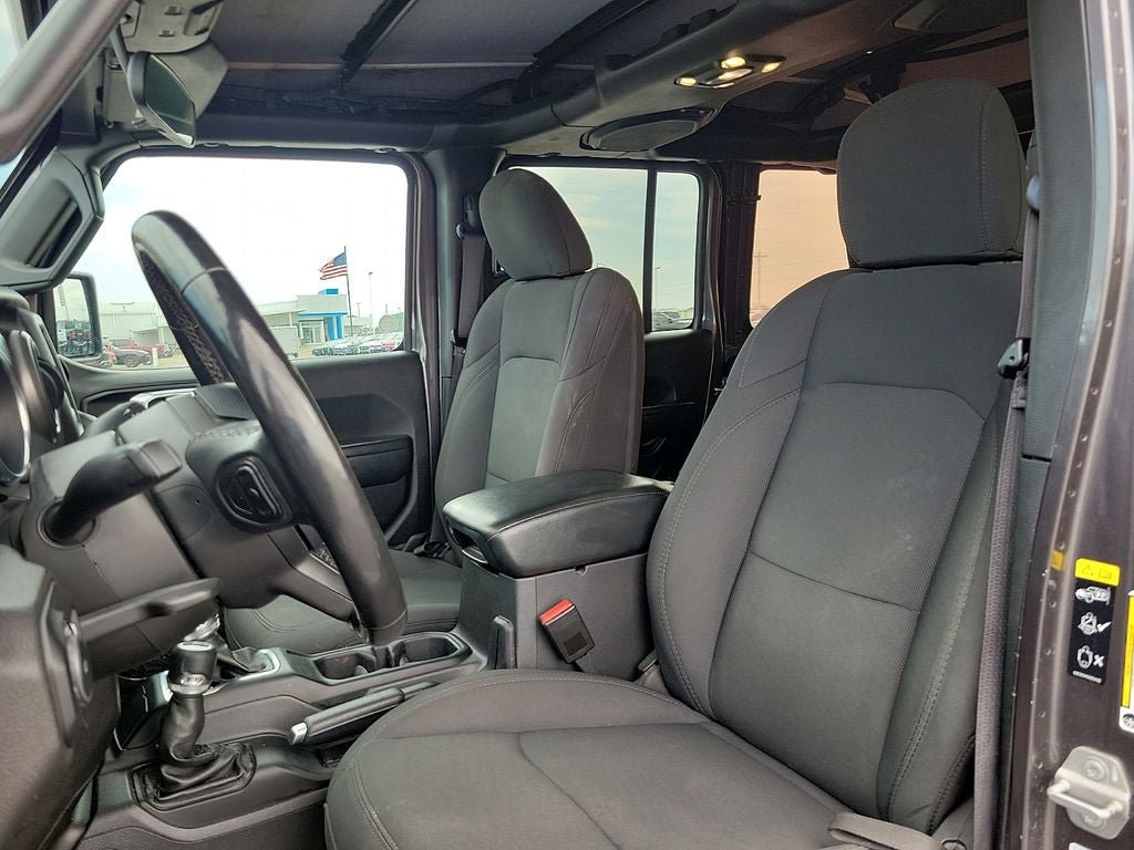 Used 2022 Jeep Wrangler Unlimited Sport AWD/4WD image 11
