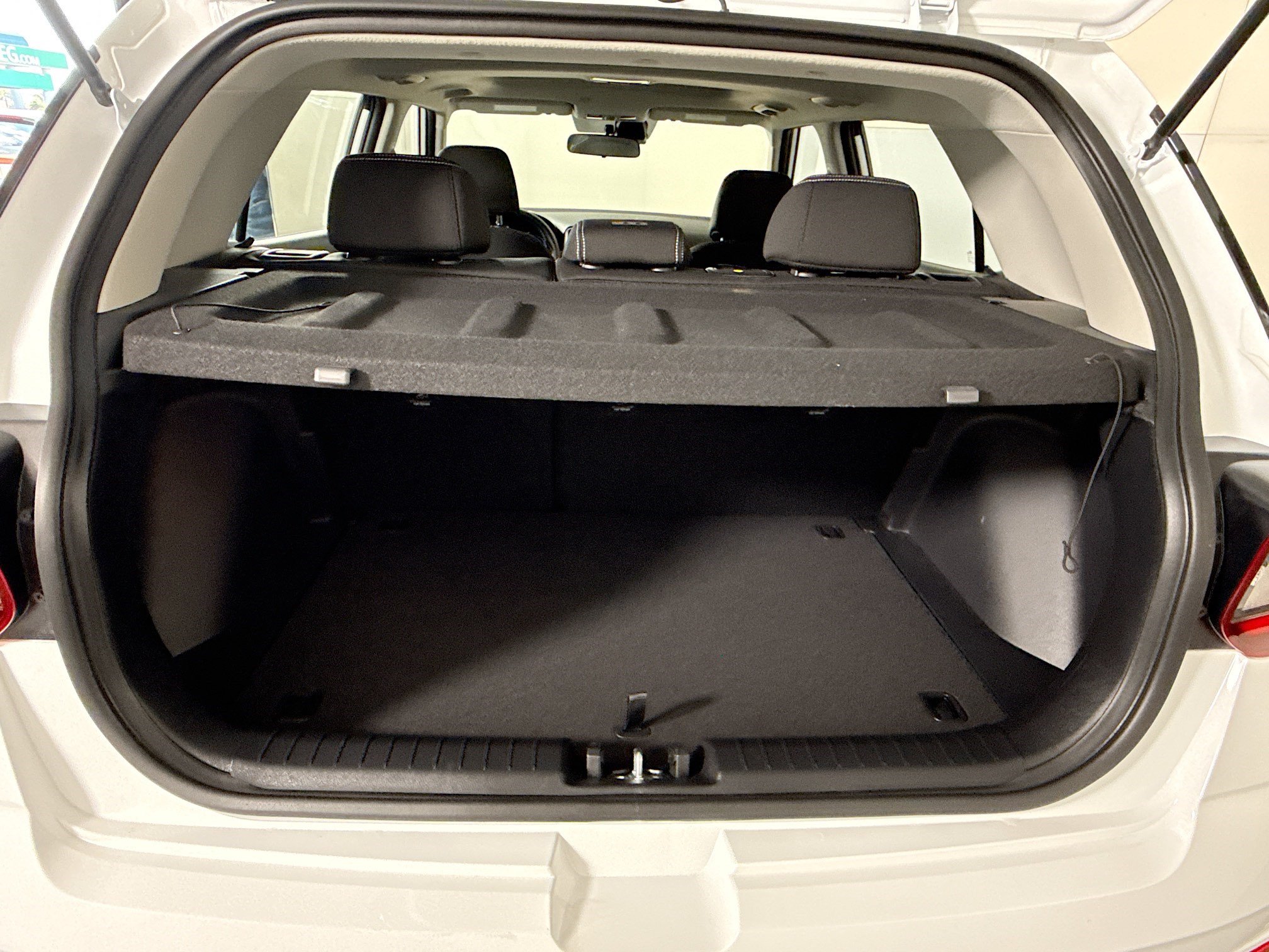 Used 2026 Hyundai Venue SEL FWD image 35