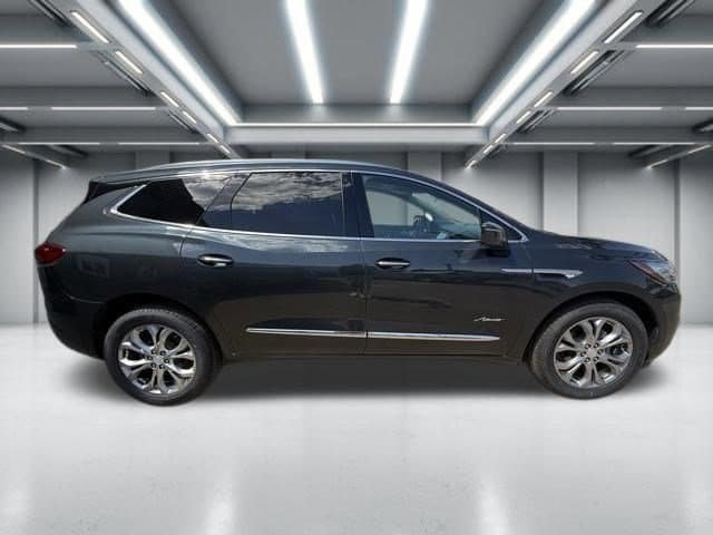 Used 2021 Buick Enclave Avenir w/ Trailering Package, 5000 lbs. AWD/4WD image 1