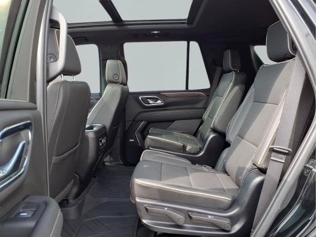 Used 2024 Chevrolet Tahoe Premier w/ Premium Package AWD/4WD image 23