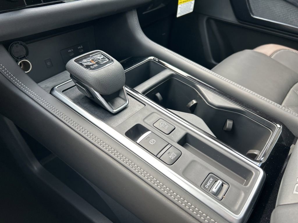 New 2026 Nissan Pathfinder Platinum w/ Cargo Package image 39