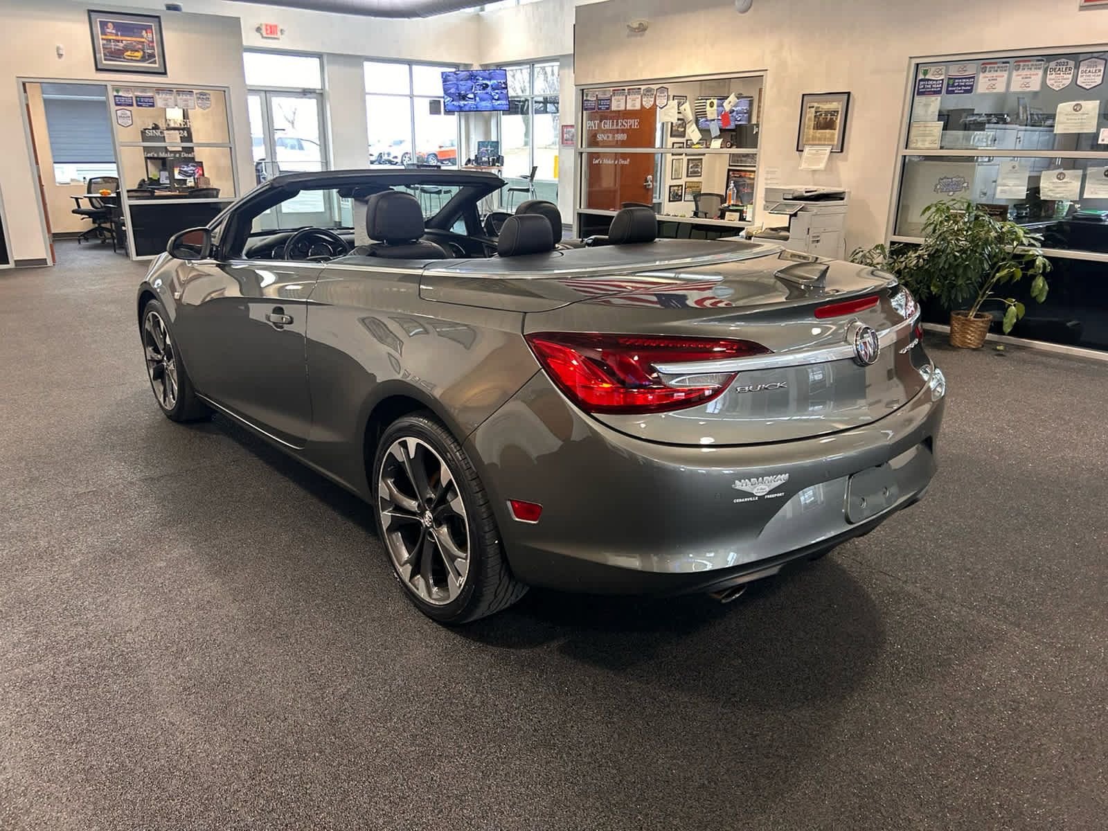 Used 2017 Buick Cascada Premium FWD image 6