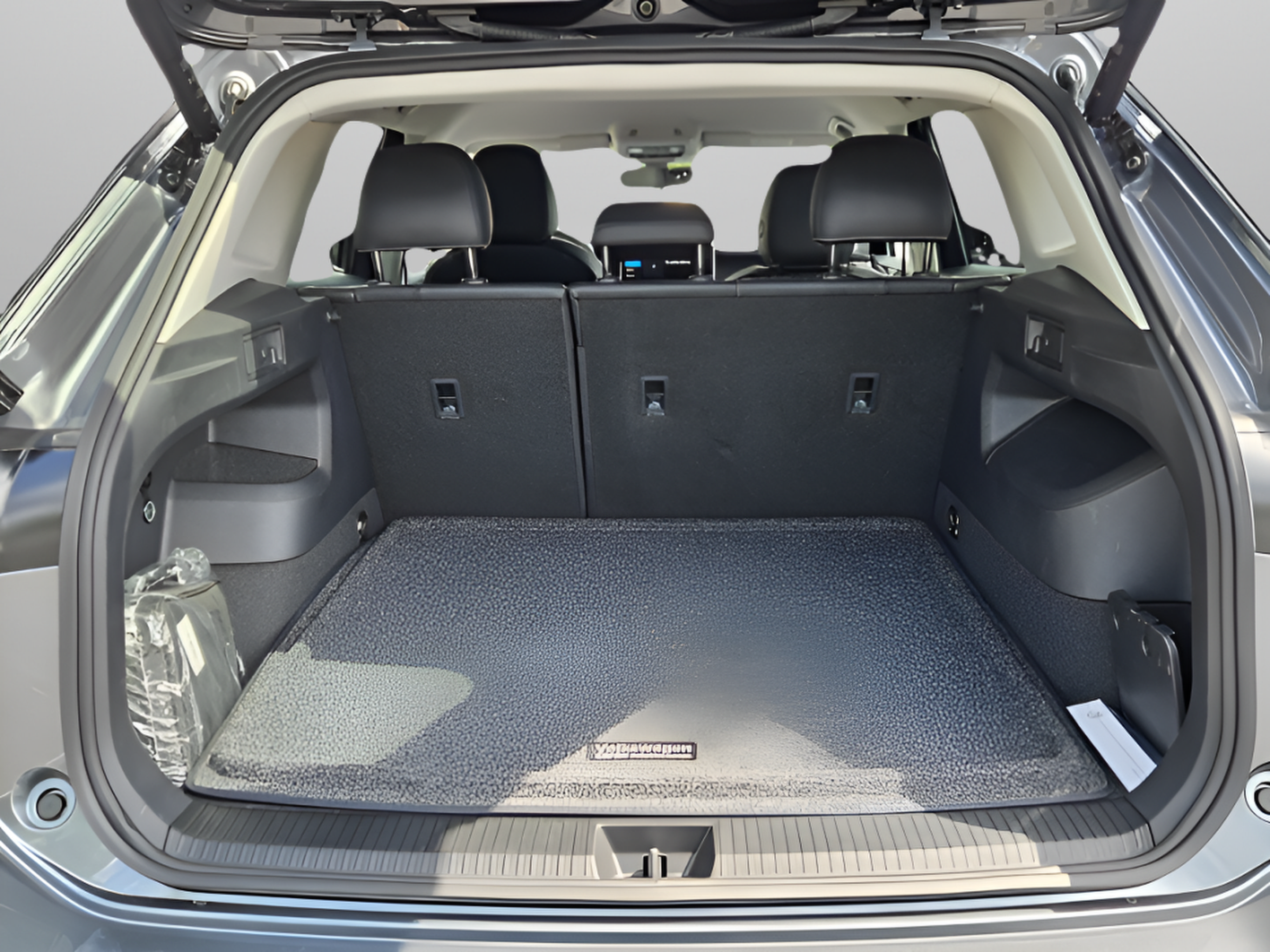 Used 2025 Volkswagen Tiguan SE AWD/4WD image 26