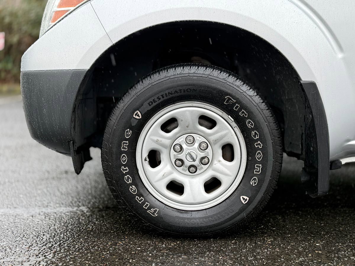 Used 2018 Nissan Frontier S image 12