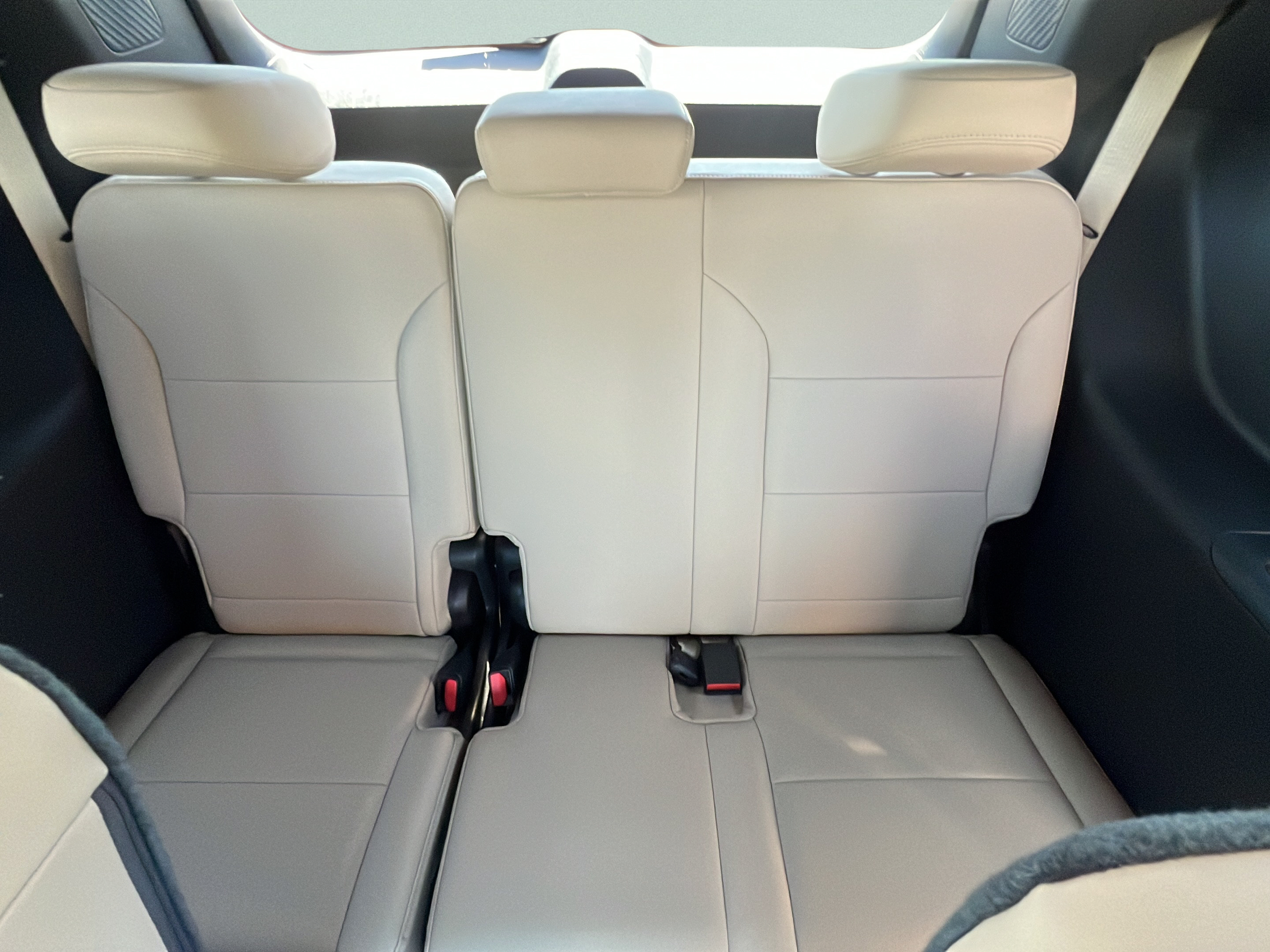 Used 2026 Buick Enclave Preferred w/ Power Package FWD image 11