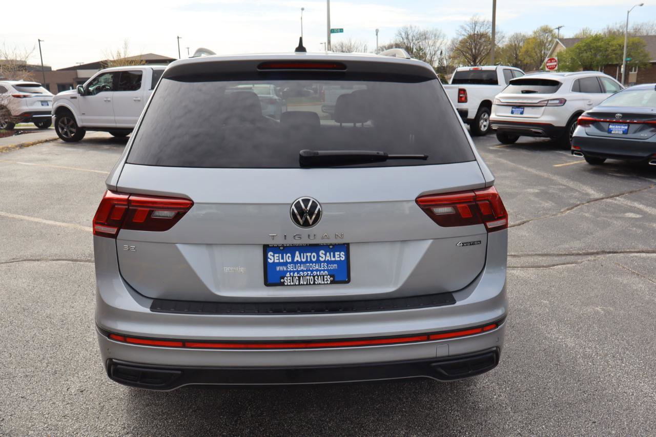 Used 2023 Volkswagen Tiguan SE R-Line AWD/4WD image 6