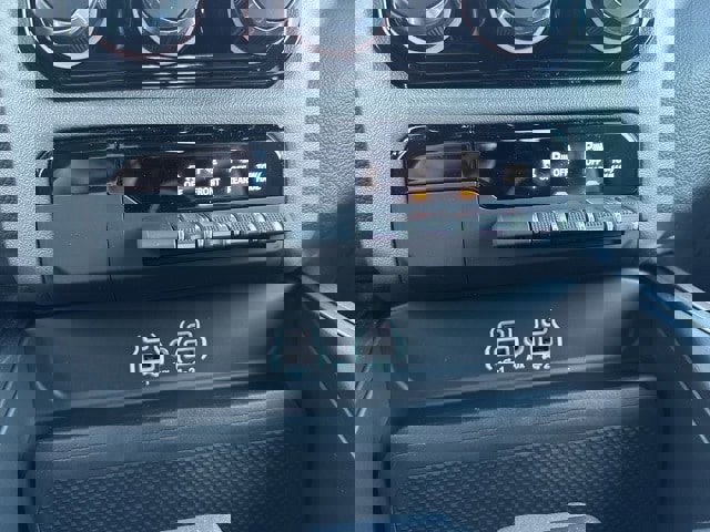 New 2026 RAM 1500 4x4 Crew Cab image 21