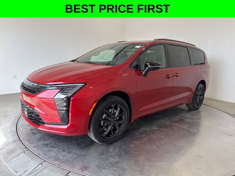 New 2027 Chrysler Pacifica Limited AWD/4WD image 3