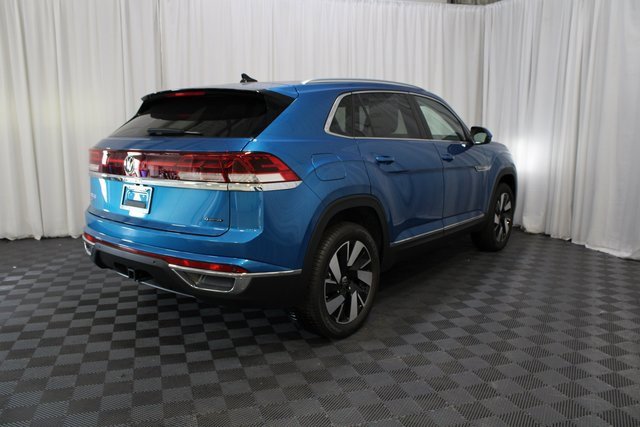 New 2025 Volkswagen Atlas Cross Sport SEL image 23