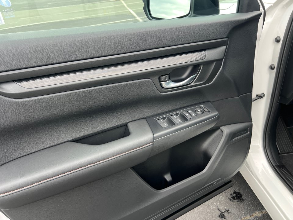 Certified 2026 Honda CR-V Sport image 32