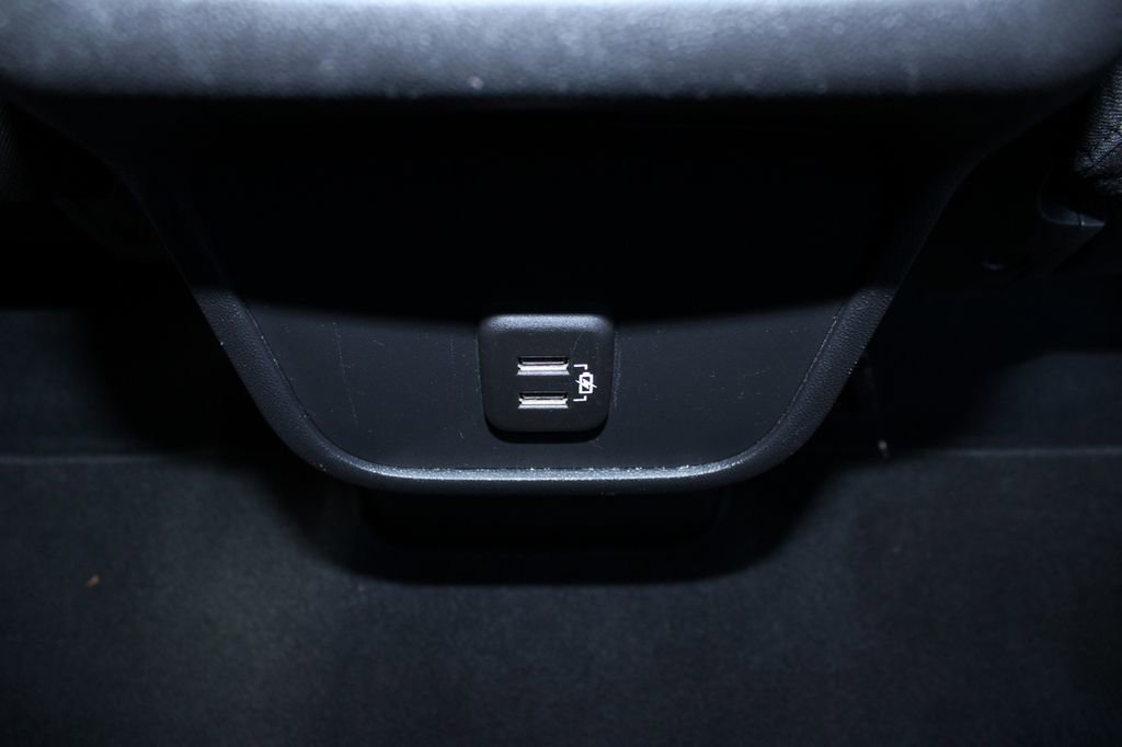 Used 2021 GMC Terrain SLE w/ Driver Convenience Package image 18