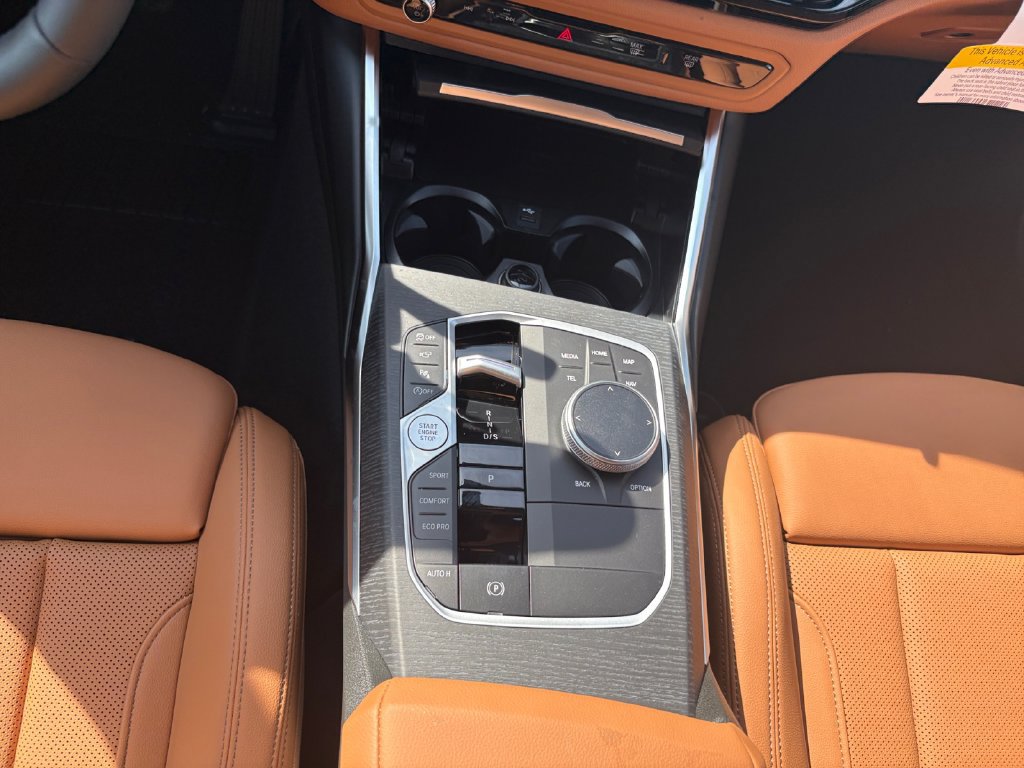 New 2026 BMW 330i xDrive Sedan w/ Premium Package AWD/4WD image 11