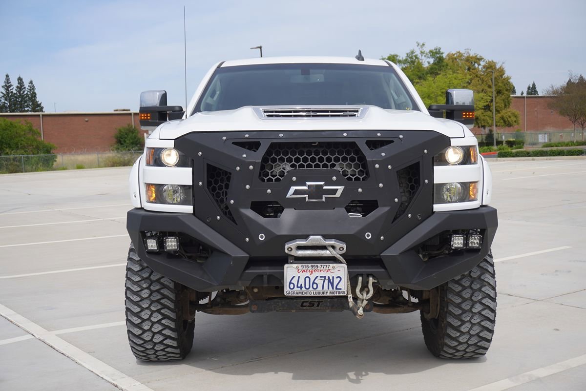 Used 2019 Chevrolet Silverado 3500 LTZ w/ Duramax Plus Package AWD/4WD image 9