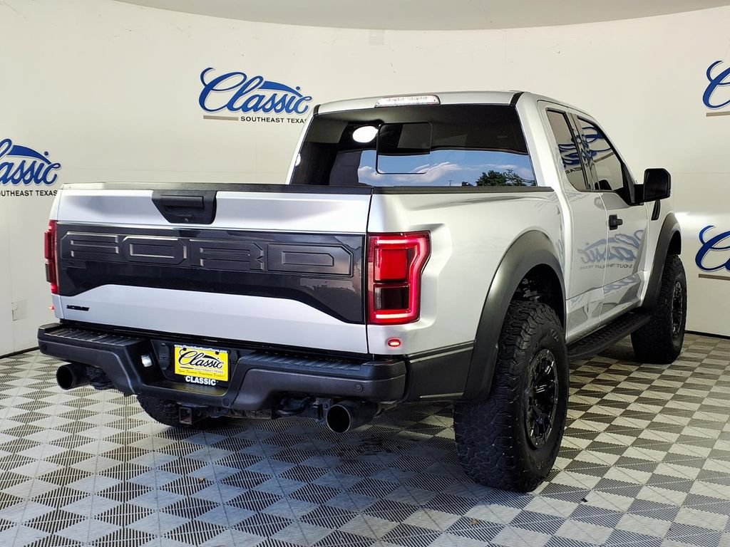Used 2018 Ford F150 Raptor w/ Equipment Group 801A Mid AWD/4WD image 7