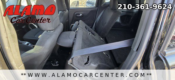 Used 2017 Jeep Renegade Latitude w/ Advanced Technology Group image 33