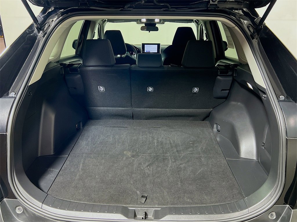 Certified 2025 Toyota RAV4 LE image 23