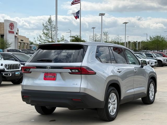 Used 2025 Toyota Grand Highlander FWD image 4
