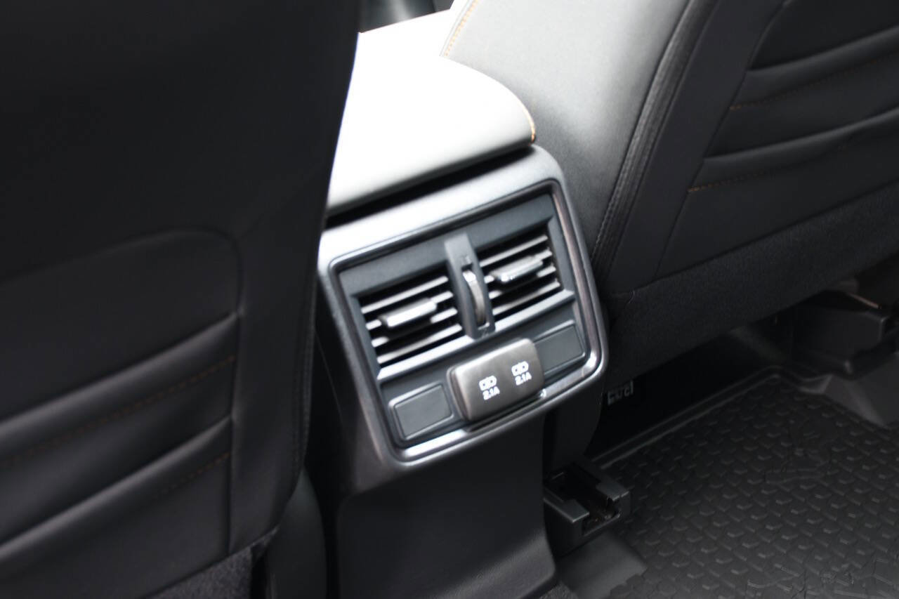 Used 2022 Subaru Forester Wilderness w/ Wilderness Package AWD/4WD image 18