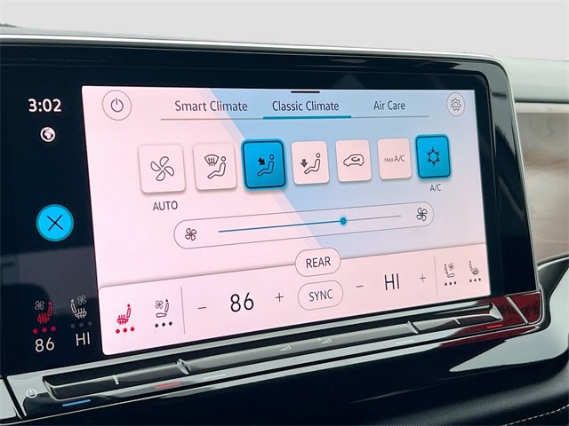 Used 2024 Volkswagen Atlas SE image 15