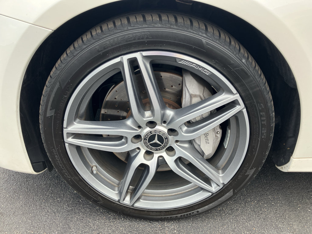 Used 2019 Mercedes-Benz E 300 4MATIC image 11