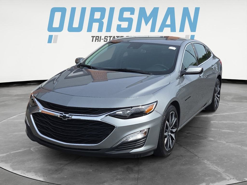 Used 2024 Chevrolet Malibu RS image 2