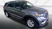 Used 2022 Ford Explorer XLT image 11