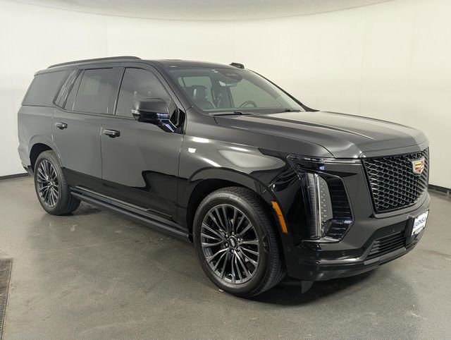 Used 2025 Cadillac Escalade Sport Platinum image 2