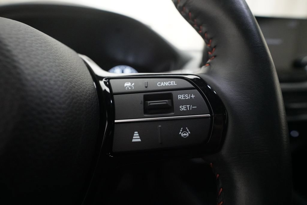 Used 2024 Honda HR-V Sport image 18