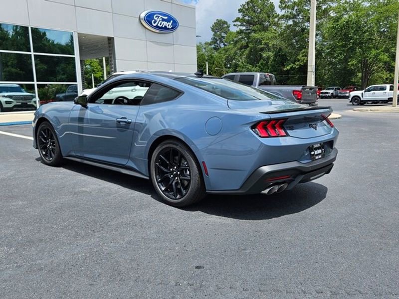 New 2025 Ford Mustang Coupe image 7