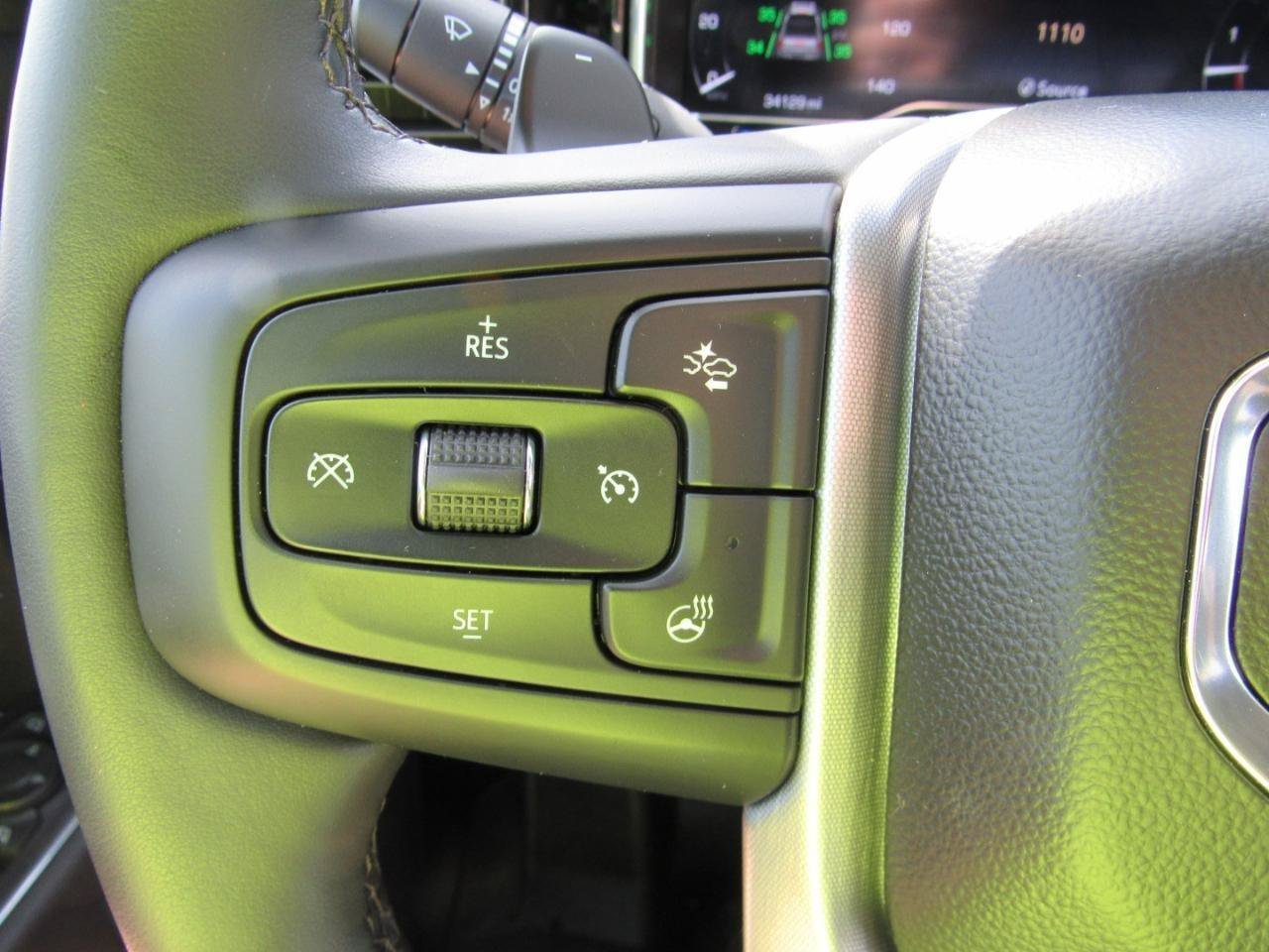 Used 2023 GMC Sierra 1500 SLT w/ SLT Premium Plus Package AWD/4WD image 26