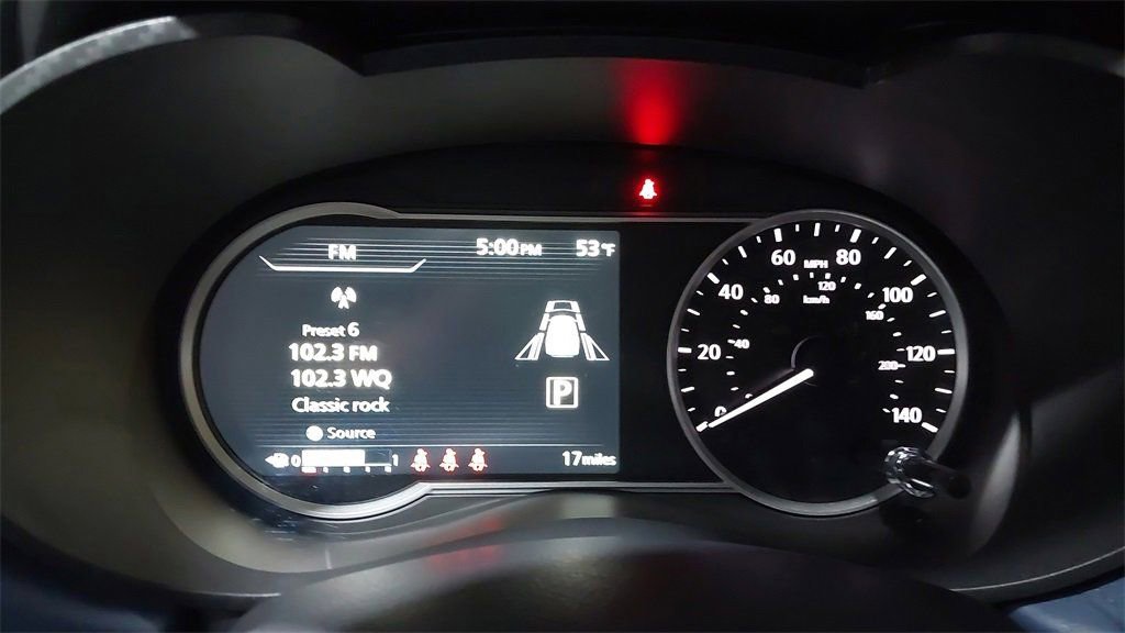 Used 2025 Nissan Versa SV w/ Trunk Package image 22