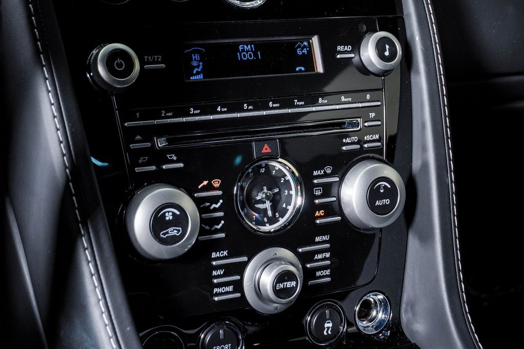 Used 2009 Aston Martin DBS Coupe image 30