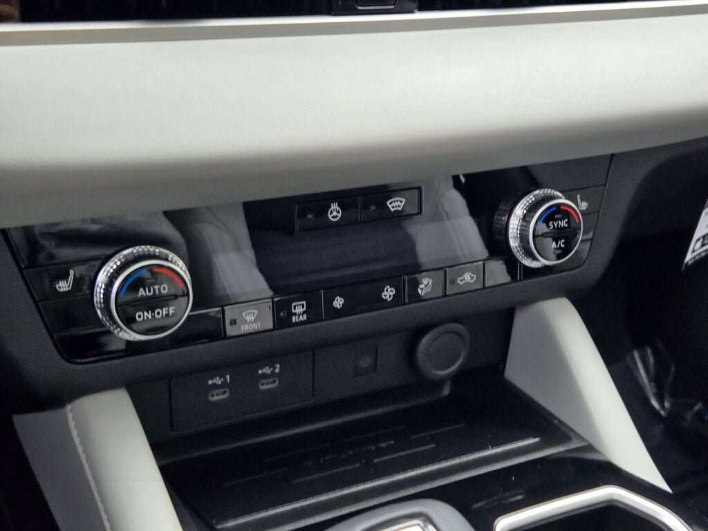 New 2026 Mitsubishi Outlander SE AWD/4WD image 23