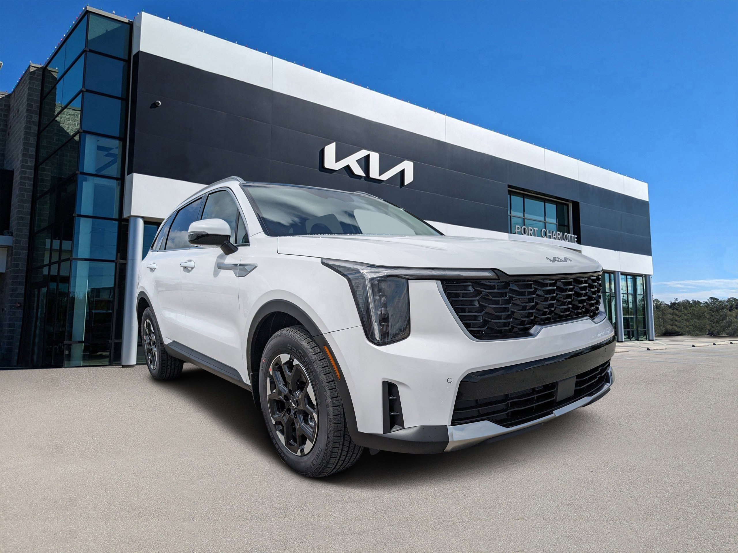 New 2025 Kia Sorento S w/ Panoramic Sunroof Package