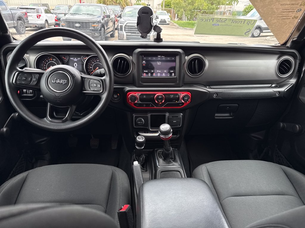 Used 2022 Jeep Gladiator Sport AWD/4WD image 5